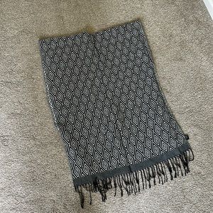 H&M scarf
